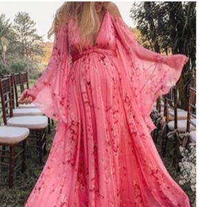 Maternity photoshoot dress